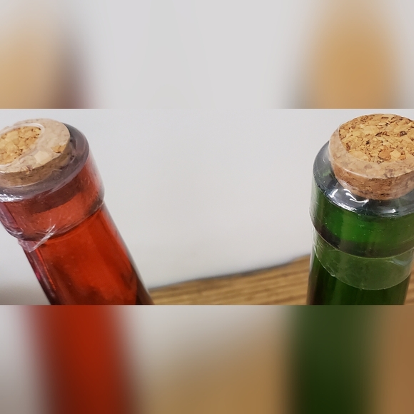 2 Decorative Glass Bottles Green Red Embossed Grapes and Leaves 12" X 3" - Picture 8 of 8